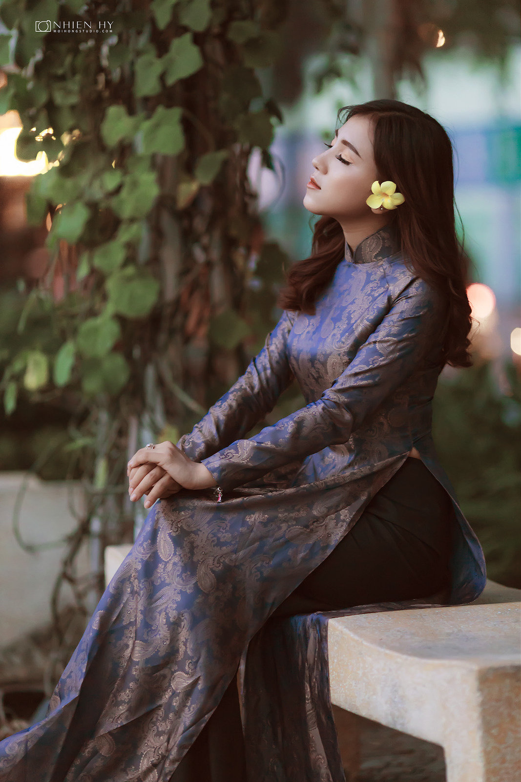 福利美图欣赏 性感白丝可爱女仆装的美少女真养眼