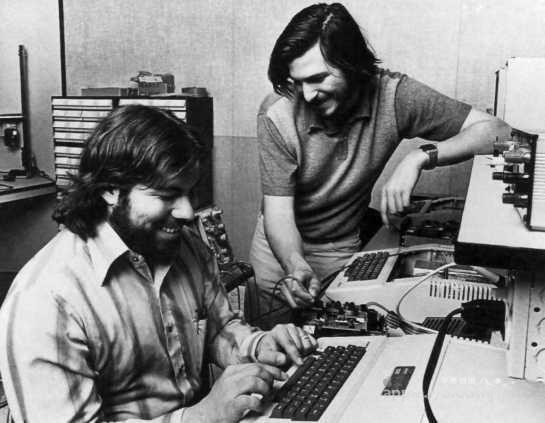 罕见的乔布斯黑白文艺照 记录帮主青葱的岁月-apple222.jpg