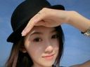 華麗裝備下的美麗人生:DOTA女神生活對(duì)比照