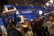 PS4在欧洲热销致供不应求 疯狂玩家抢购一空