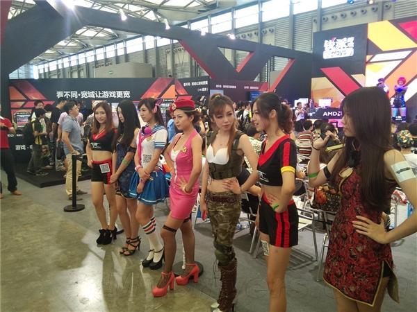 走马观花逛CJ：看ChinaJoy 2014的妹子们