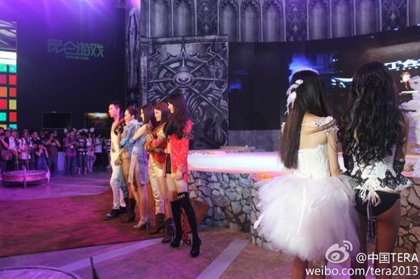 走马观花逛CJ：看ChinaJoy 2014的妹子们