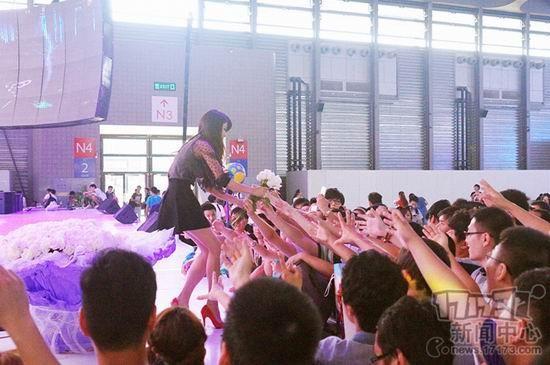 chinajoy,showgirl,夏小薇,最美女硕士最新图片