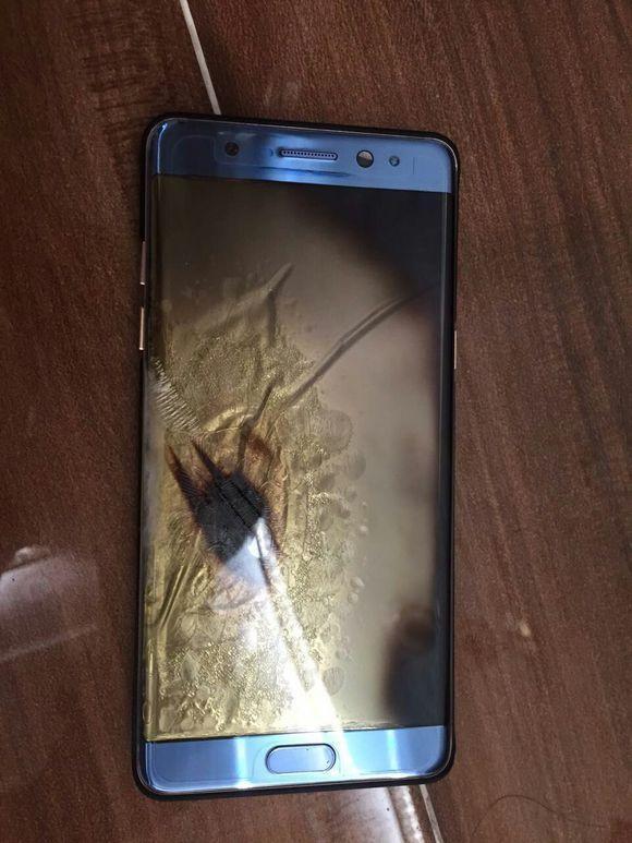 網(wǎng)曝國行版note7爆炸 三星被約談后啟動國內(nèi)召回