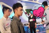 不去娱乐圈可惜了！触手剑仙五一直播人气破500万