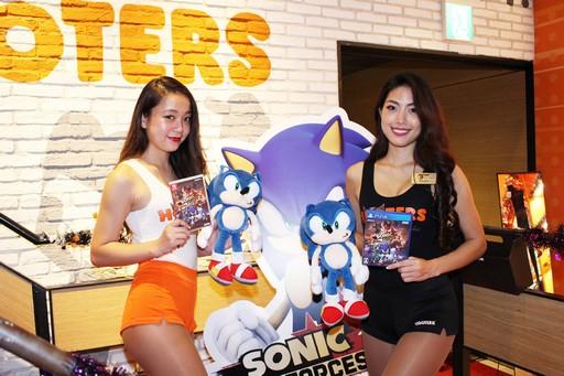 有吃有玩美女伺候 《索尼克：力量》咖啡店直擊